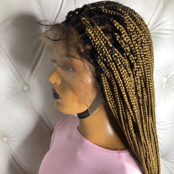 GORGEOUS ANNE ELISE CUSTOM WIG!! - Picture 3 of 7